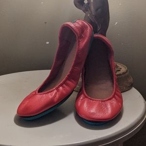 Tieks flats - Poppy color - Size 6